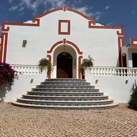 Madeira בית הארחה