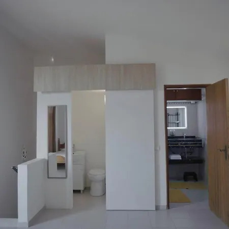 בית הארחה Madeira